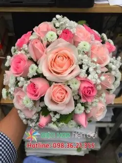 Vườn hồng khoe sắc – Hoa cưới DH356